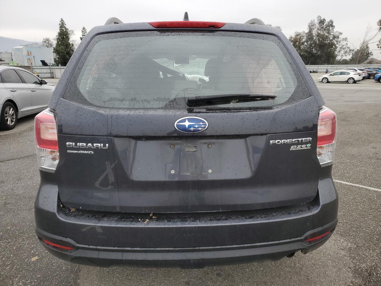 2017 Subaru Forester - Image 6