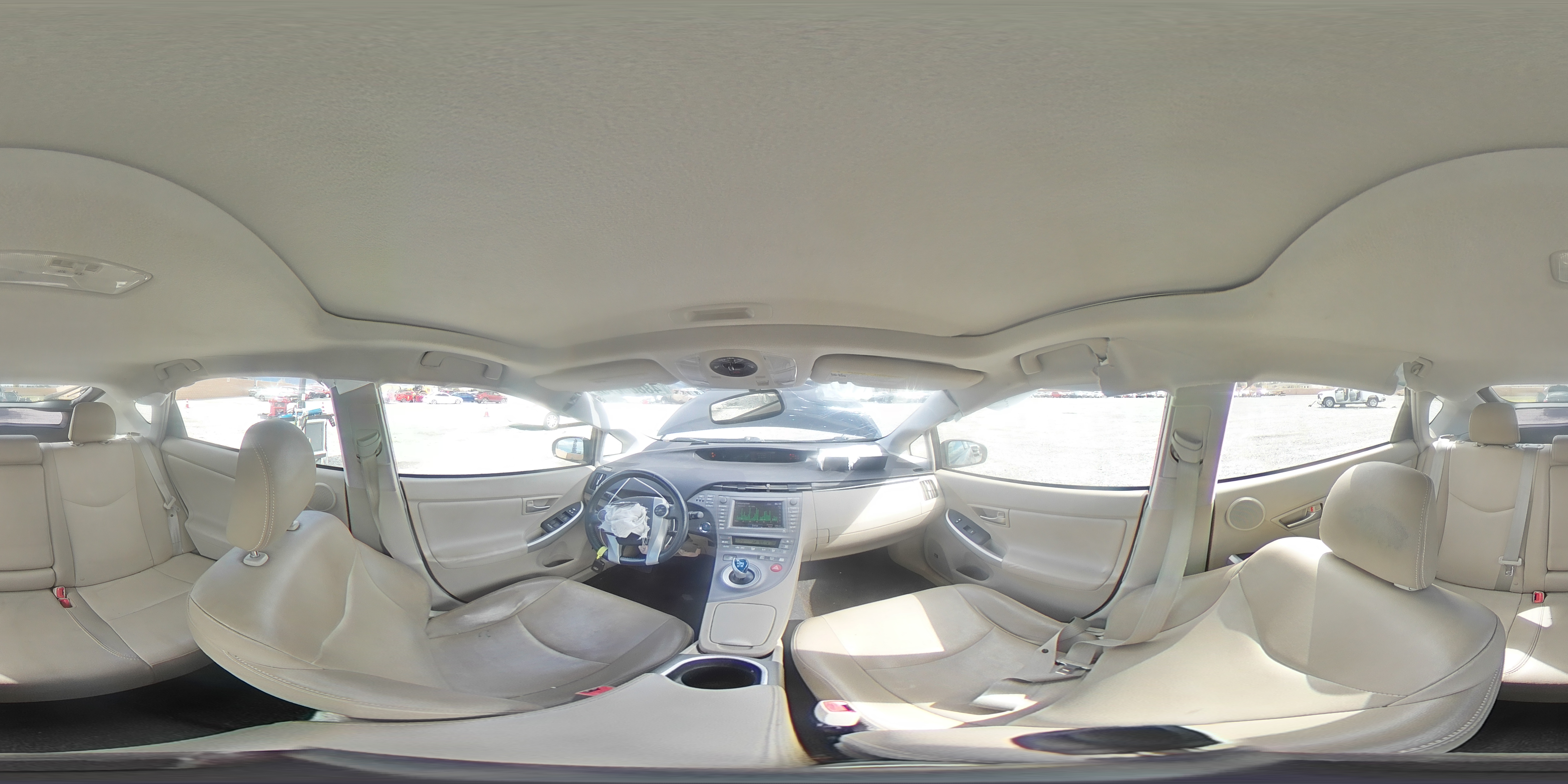 2013 Toyota Prius - Image 12