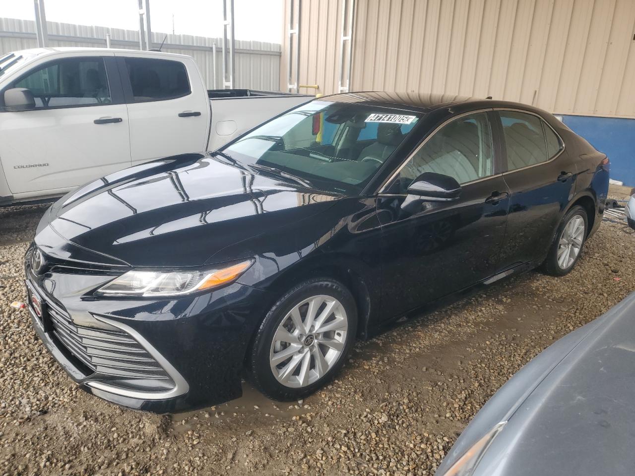 2021 Toyota Camry Le for Sale in Kansas City, KS - Normal Wear