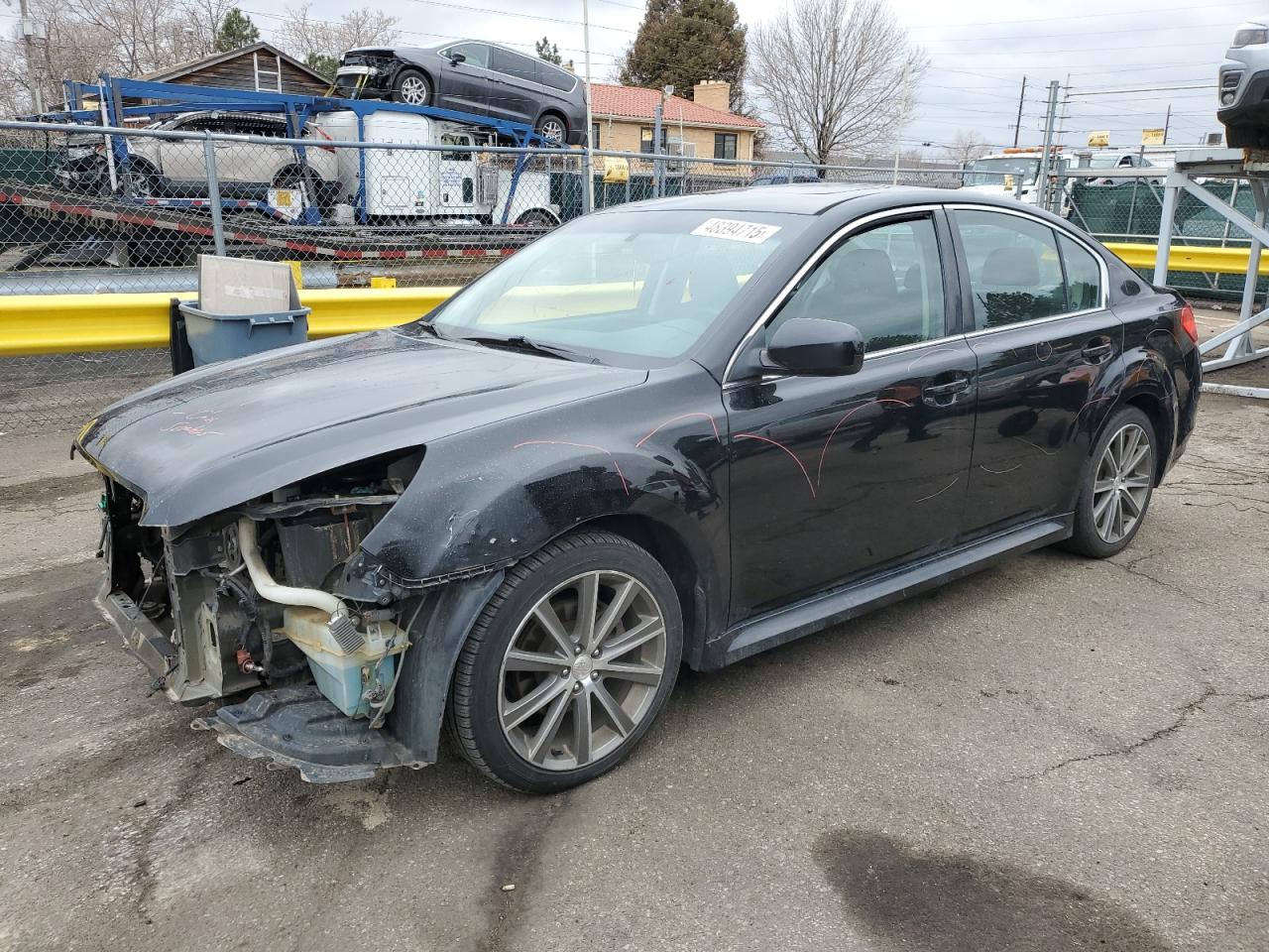 2013 Subaru Legacy 2.5I Premium للبيع في Denver، CO - Front End
