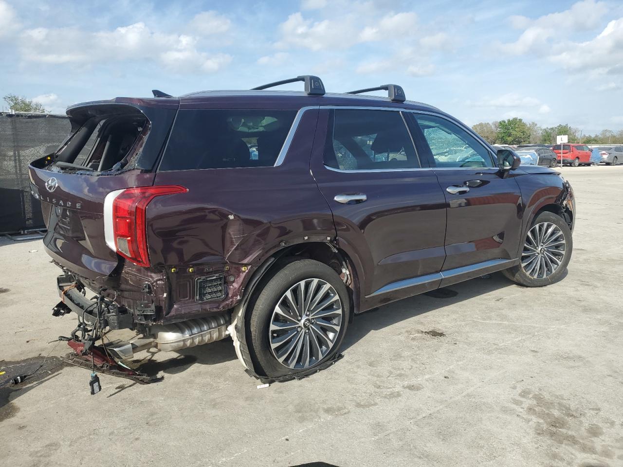 2023 Hyundai Palisade - Image 3