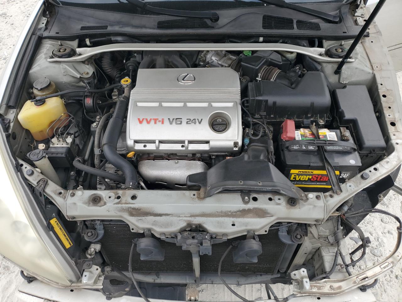 2002 Lexus ES - Image 11