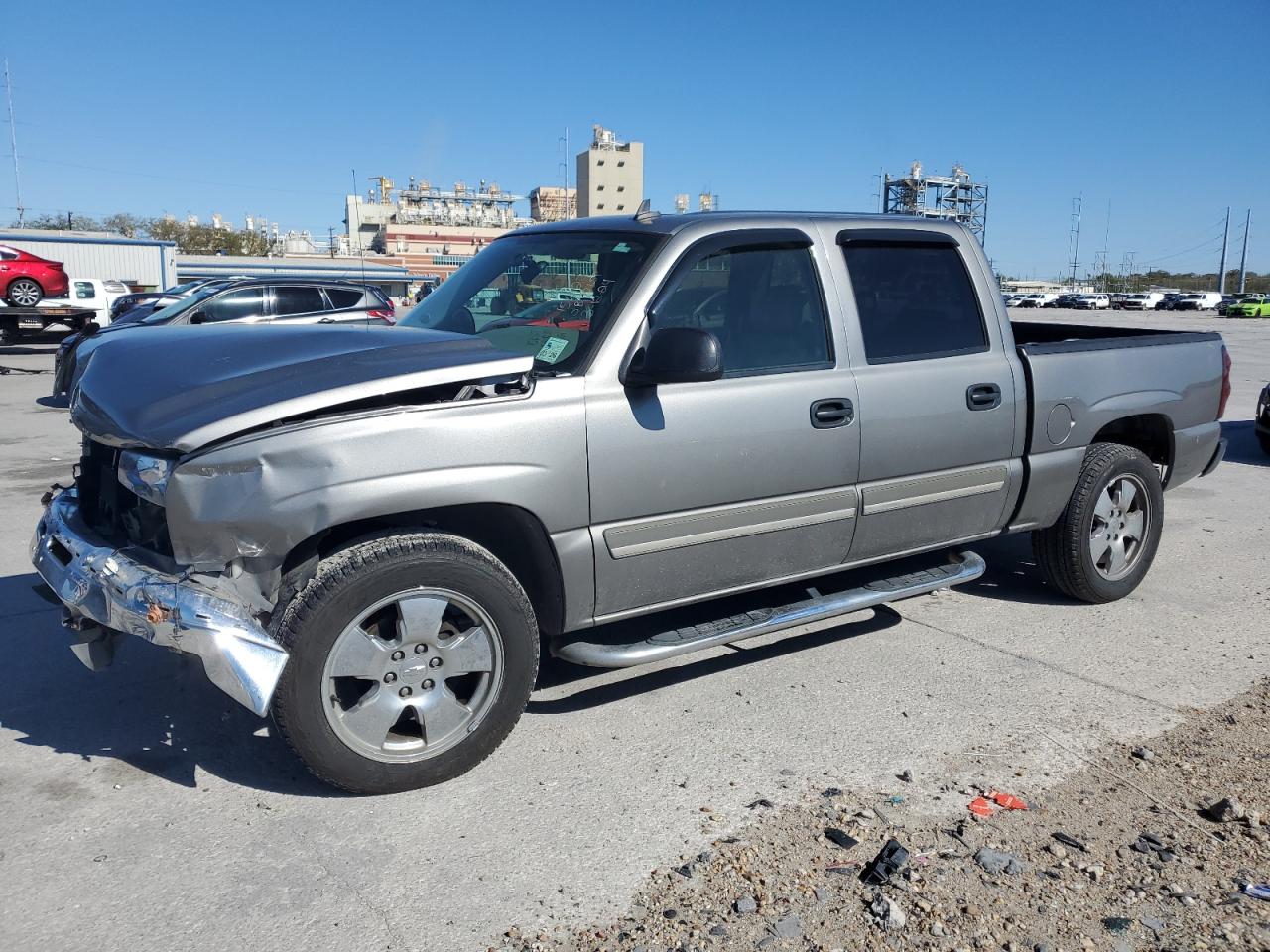 2007 Chevrolet Silverado - Image 1