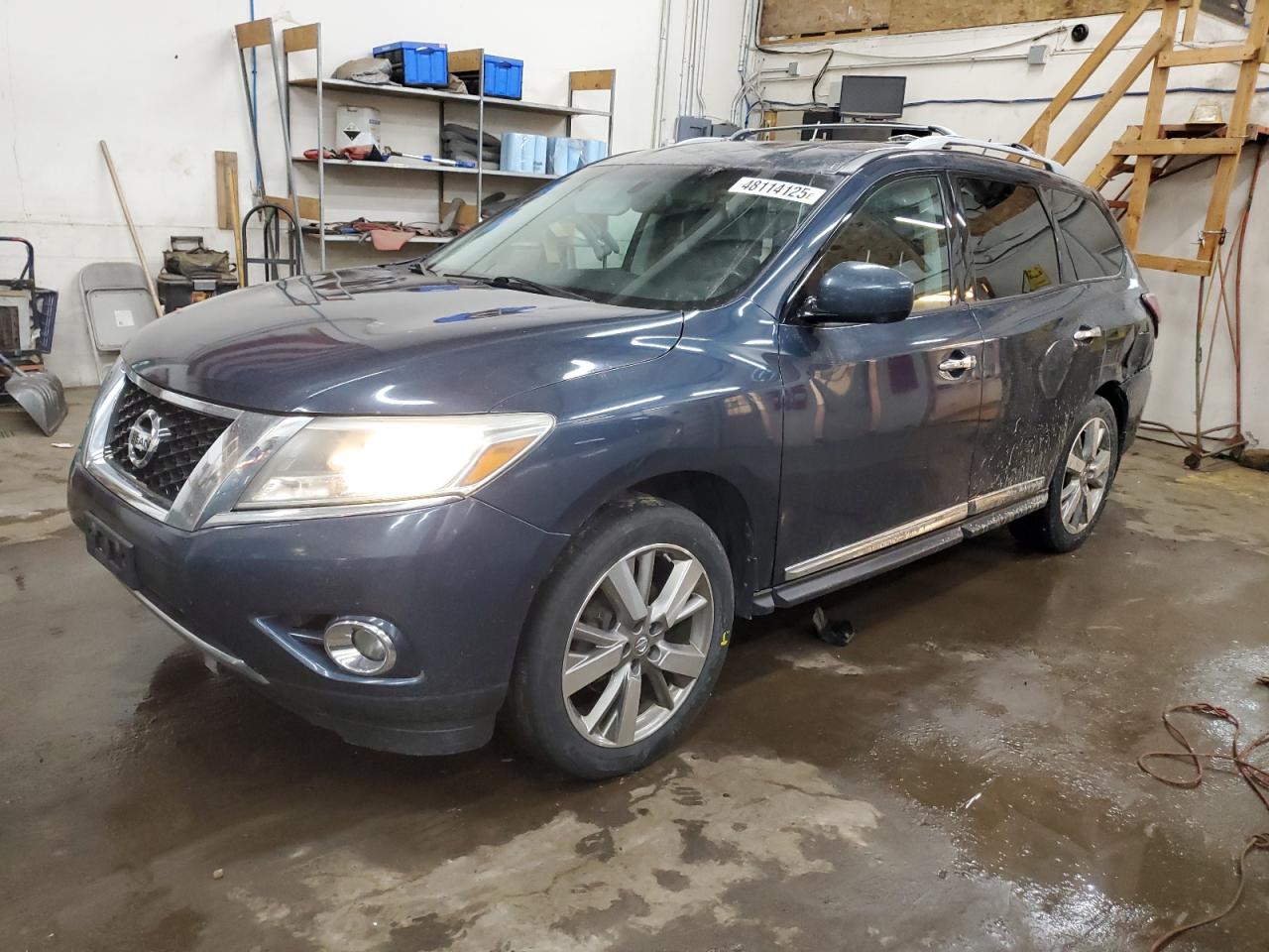 2013 Nissan Pathfinder - Image 1