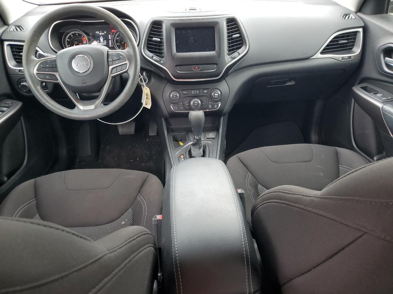 2020 Jeep Grand Cherokee - Image 8