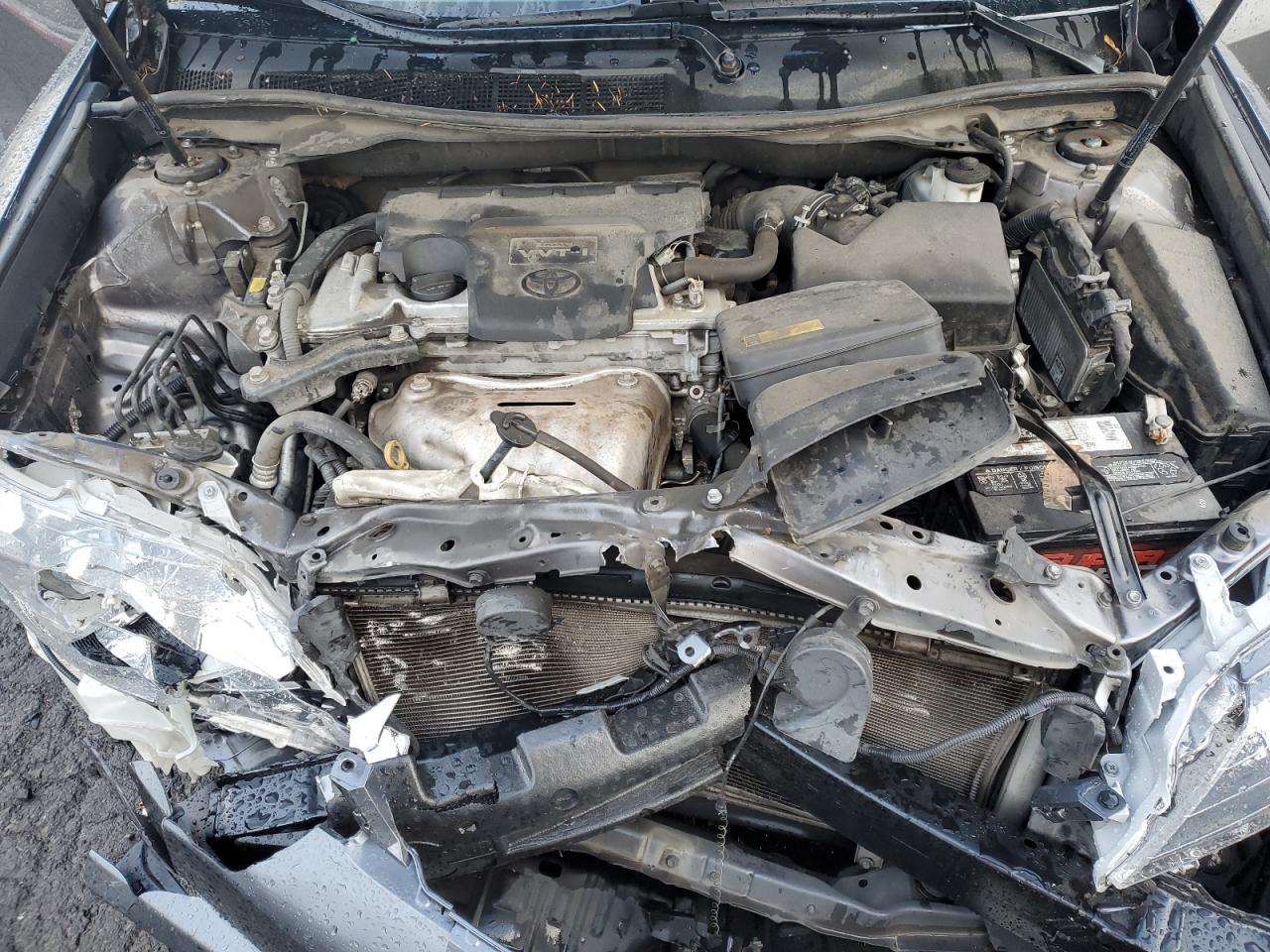 2014 Toyota Camry - Image 12