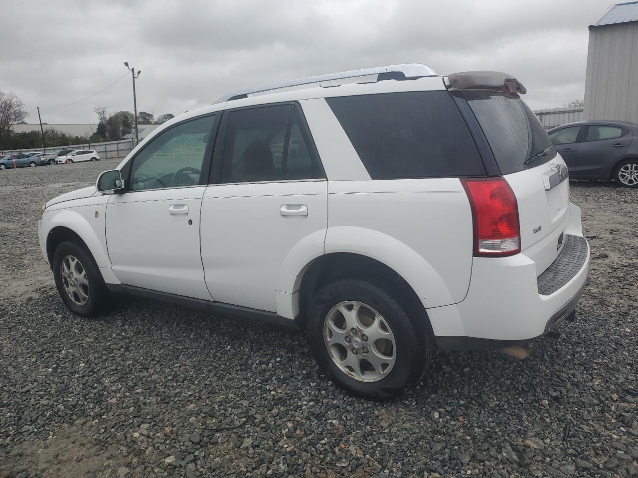 2006 Saturn VUE - Image 2