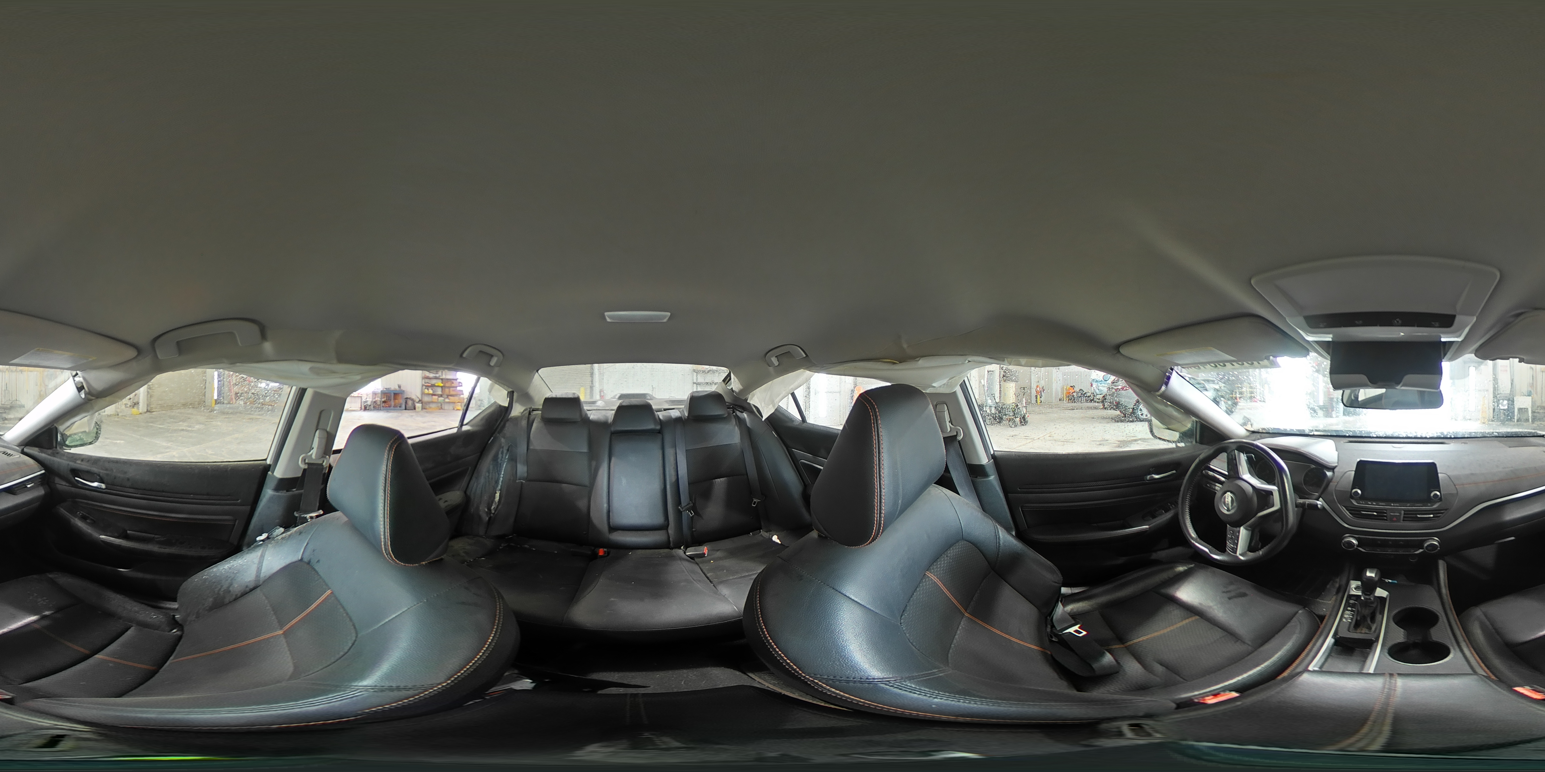 2022 Nissan Altima - Image 13
