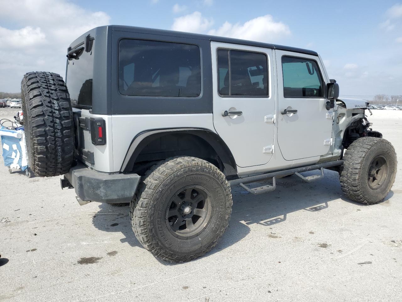 2011 Jeep Wrangler - Image 3