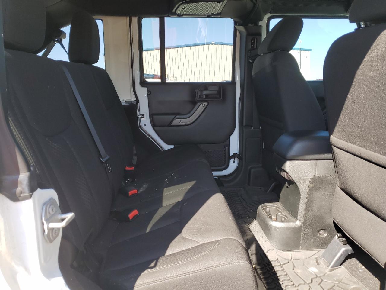 2017 Jeep Wrangler - Image 11
