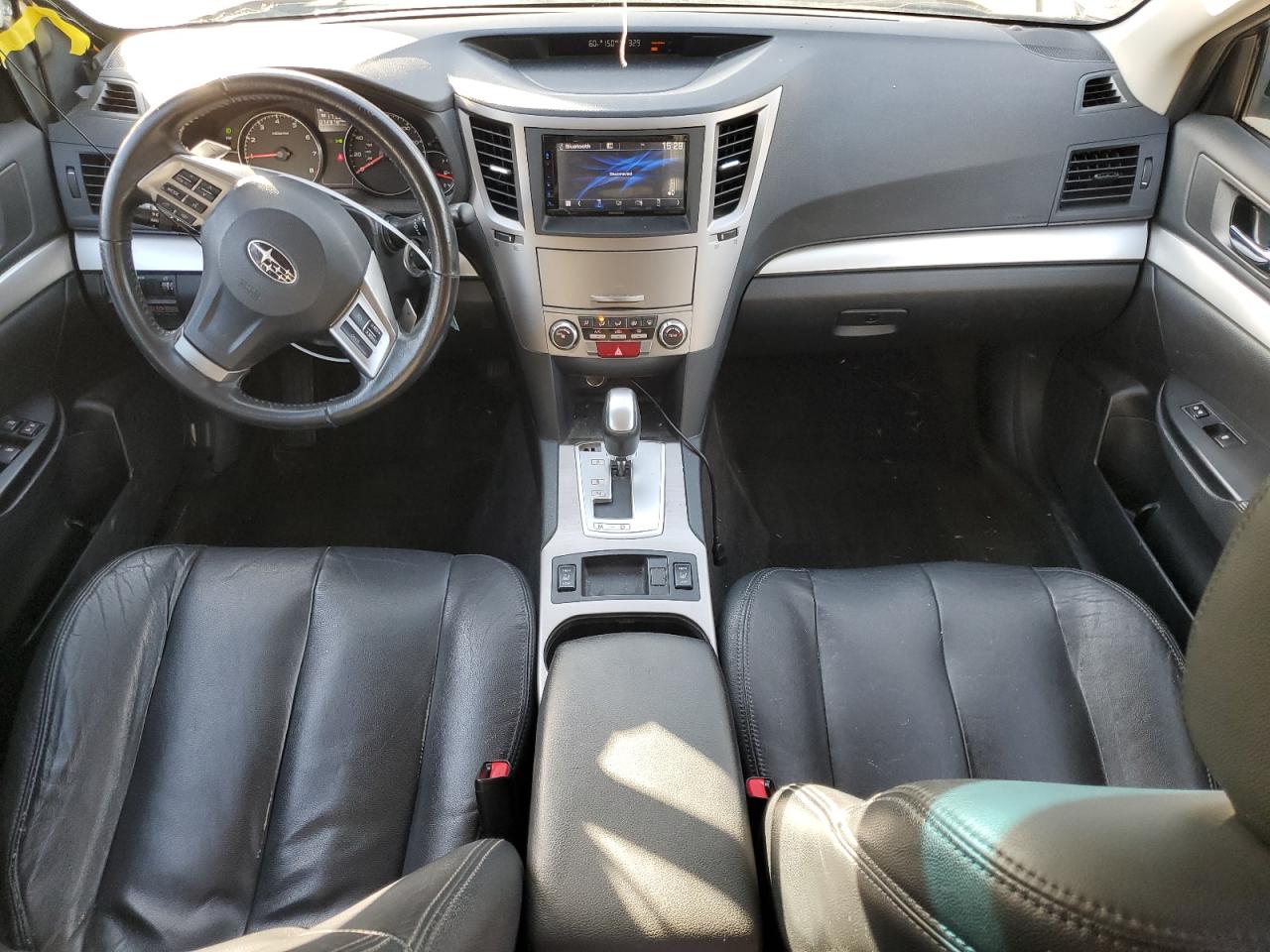 2013 Subaru Outback - Image 8