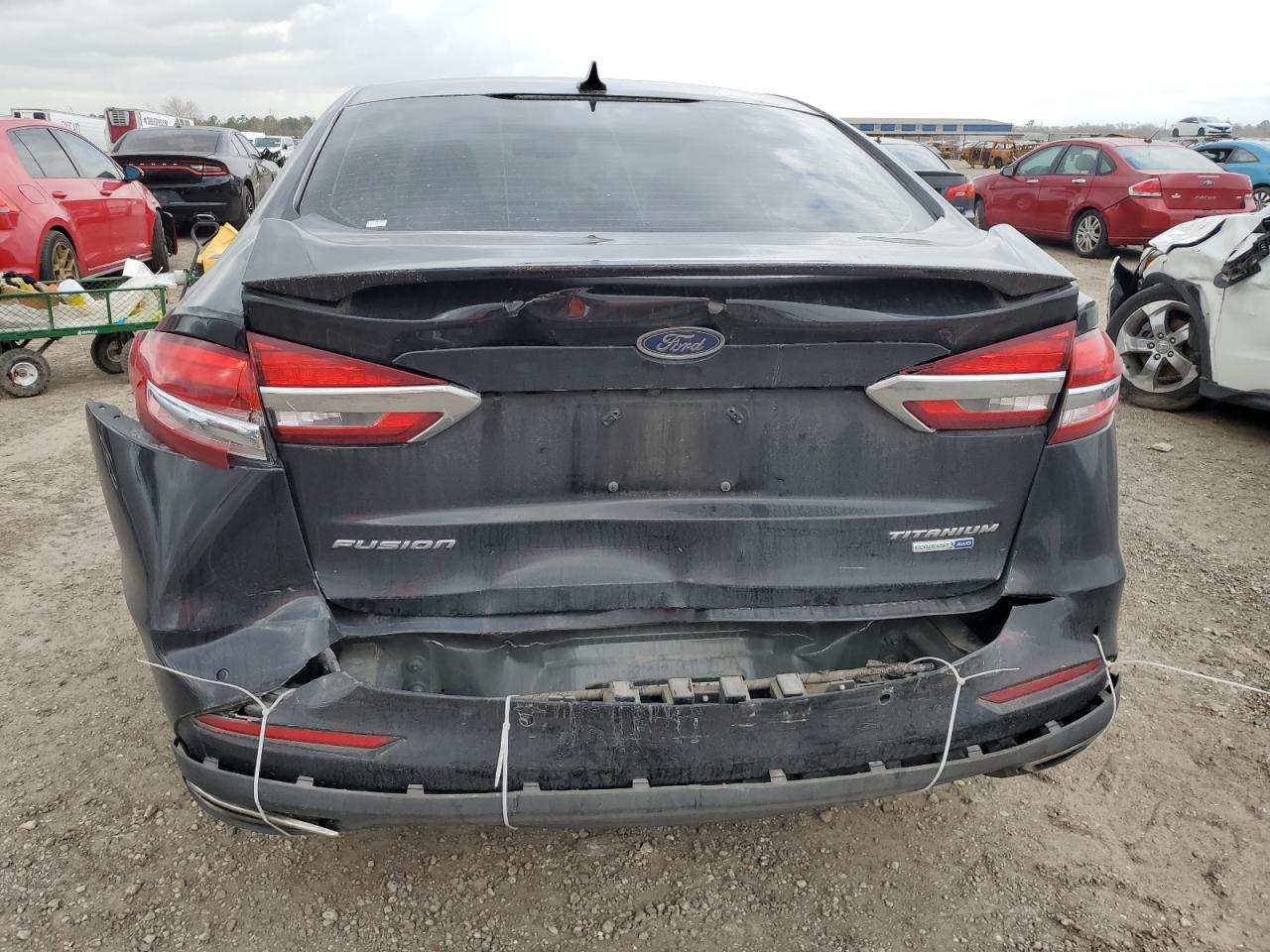 2020 Ford Fusion - Image 6