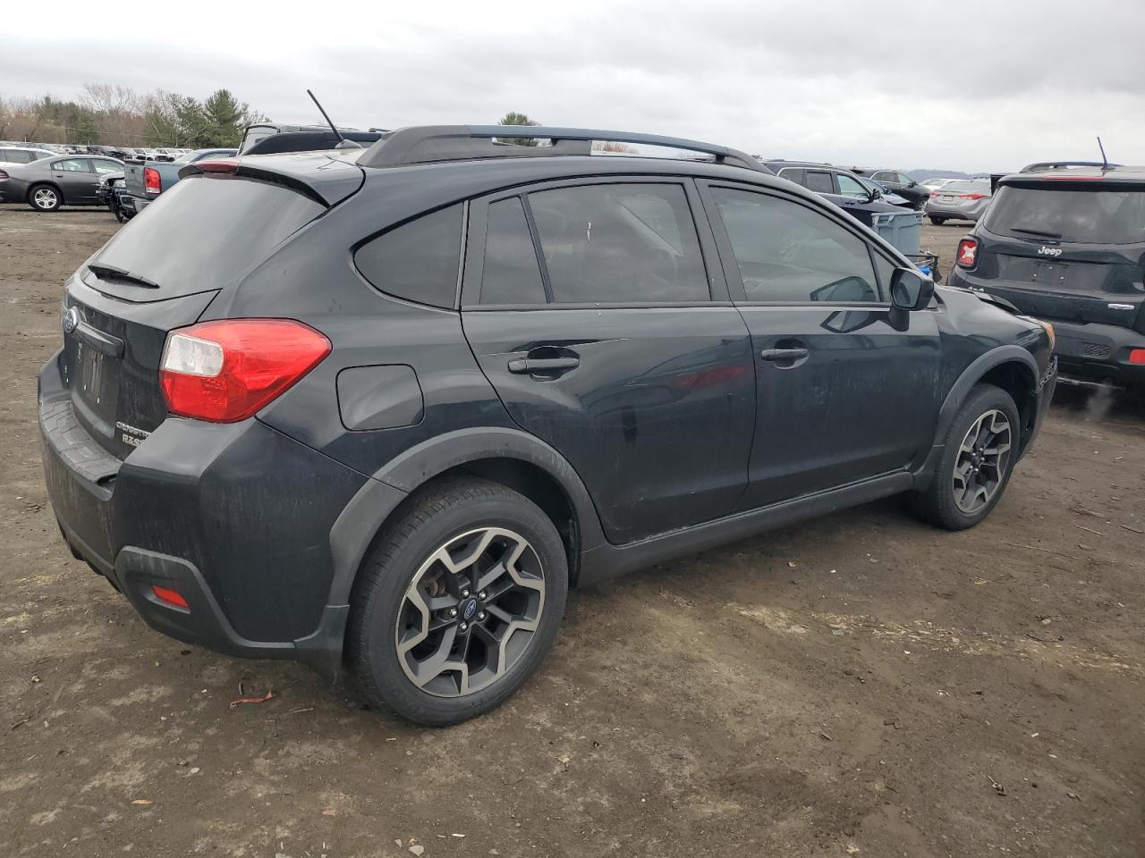 2016 Subaru XV - Image 3