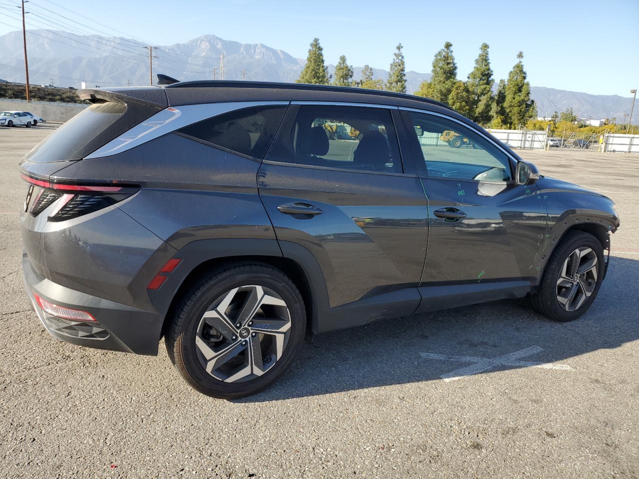 2022 Hyundai Tucson - Image 3