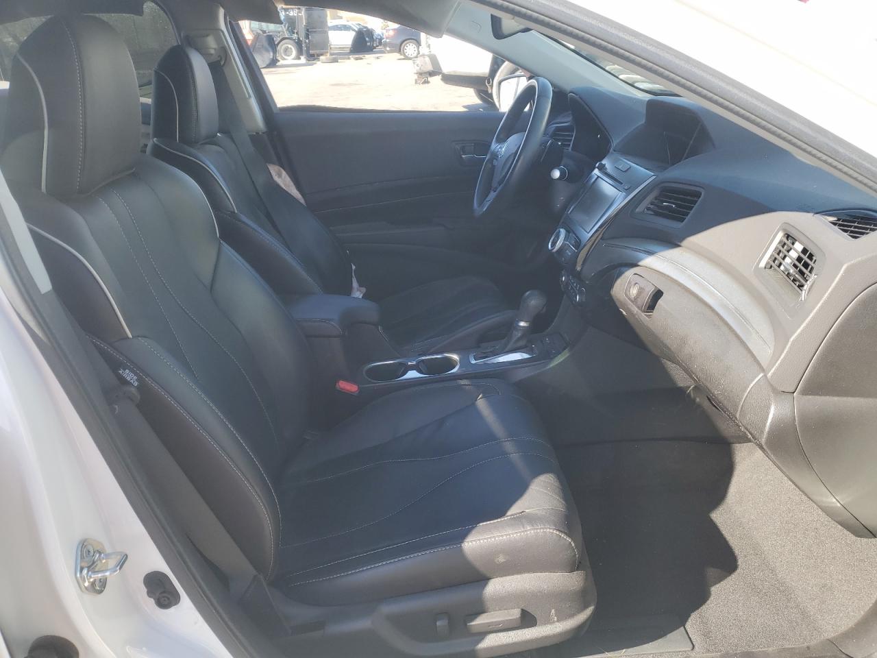 2020 Acura ILX - Image 7