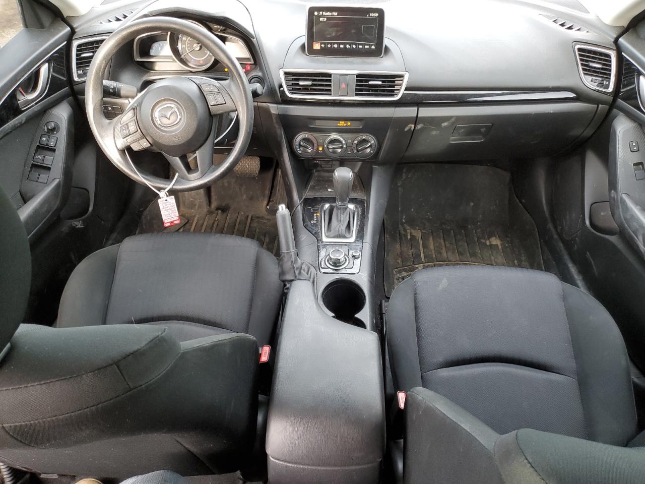 2016 Mazda 3 - Image 8