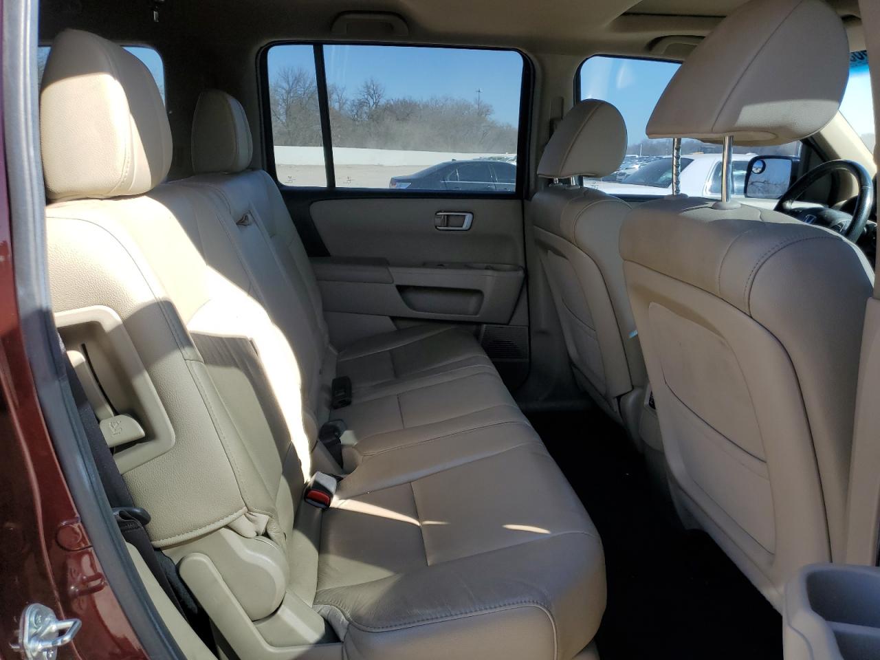2012 Honda Pilot - Image 12