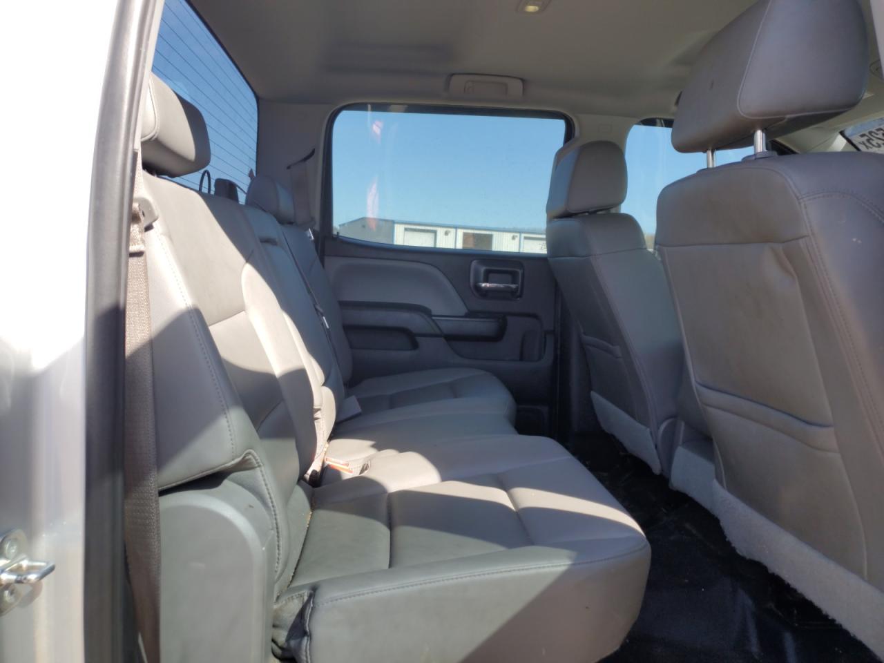 2016 GMC Sierra - Image 10