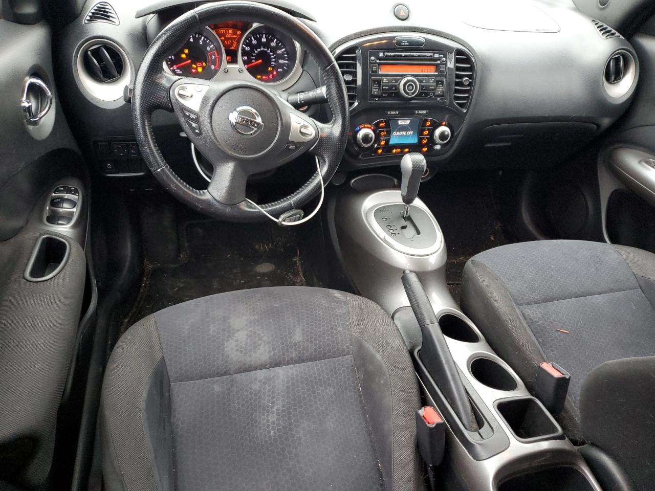 2013 Nissan Juke - Image 8