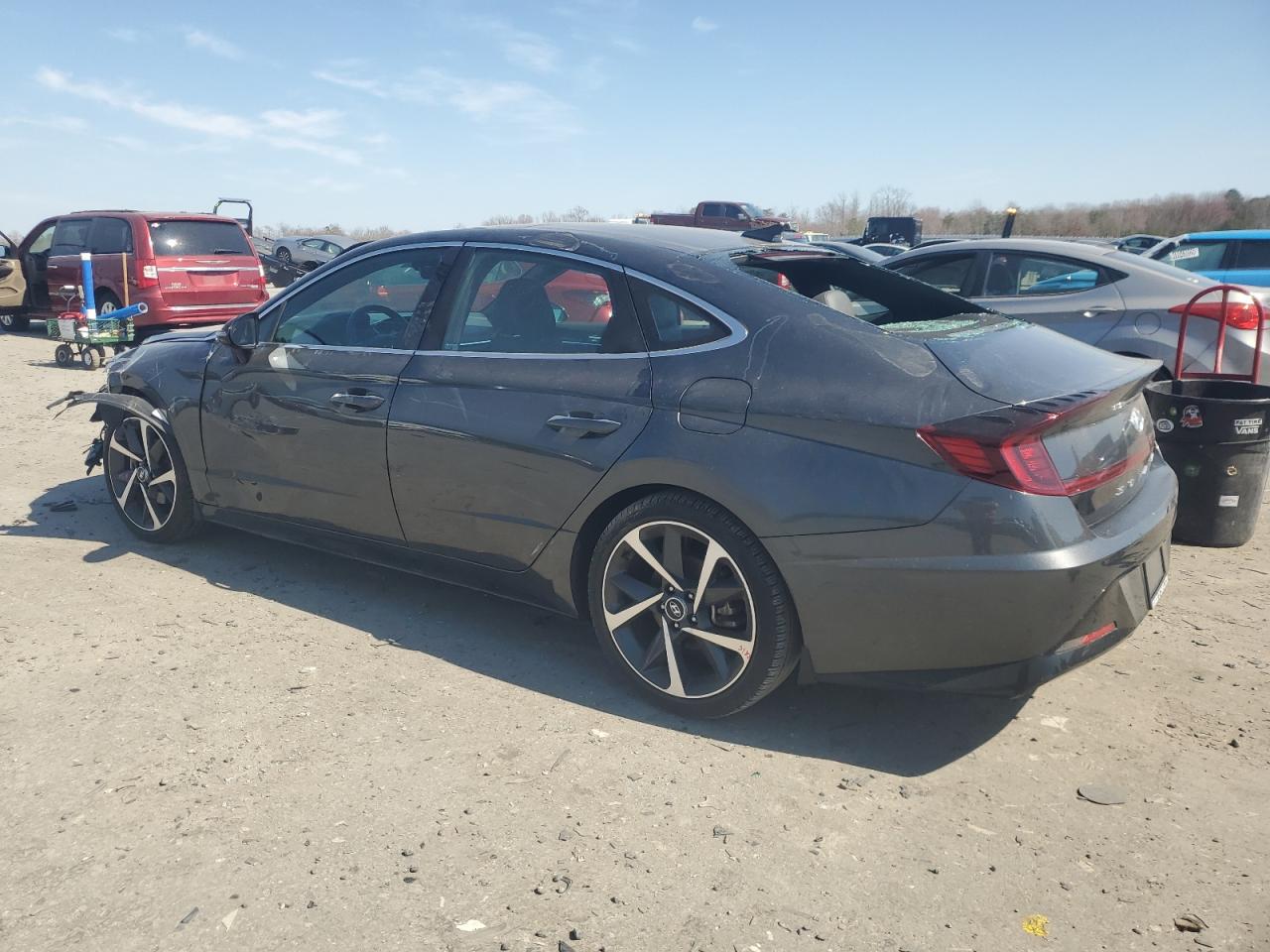 2022 Hyundai Sonata - Image 2