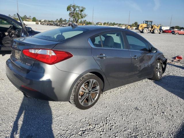Седаны KIA FORTE 2015 Серый