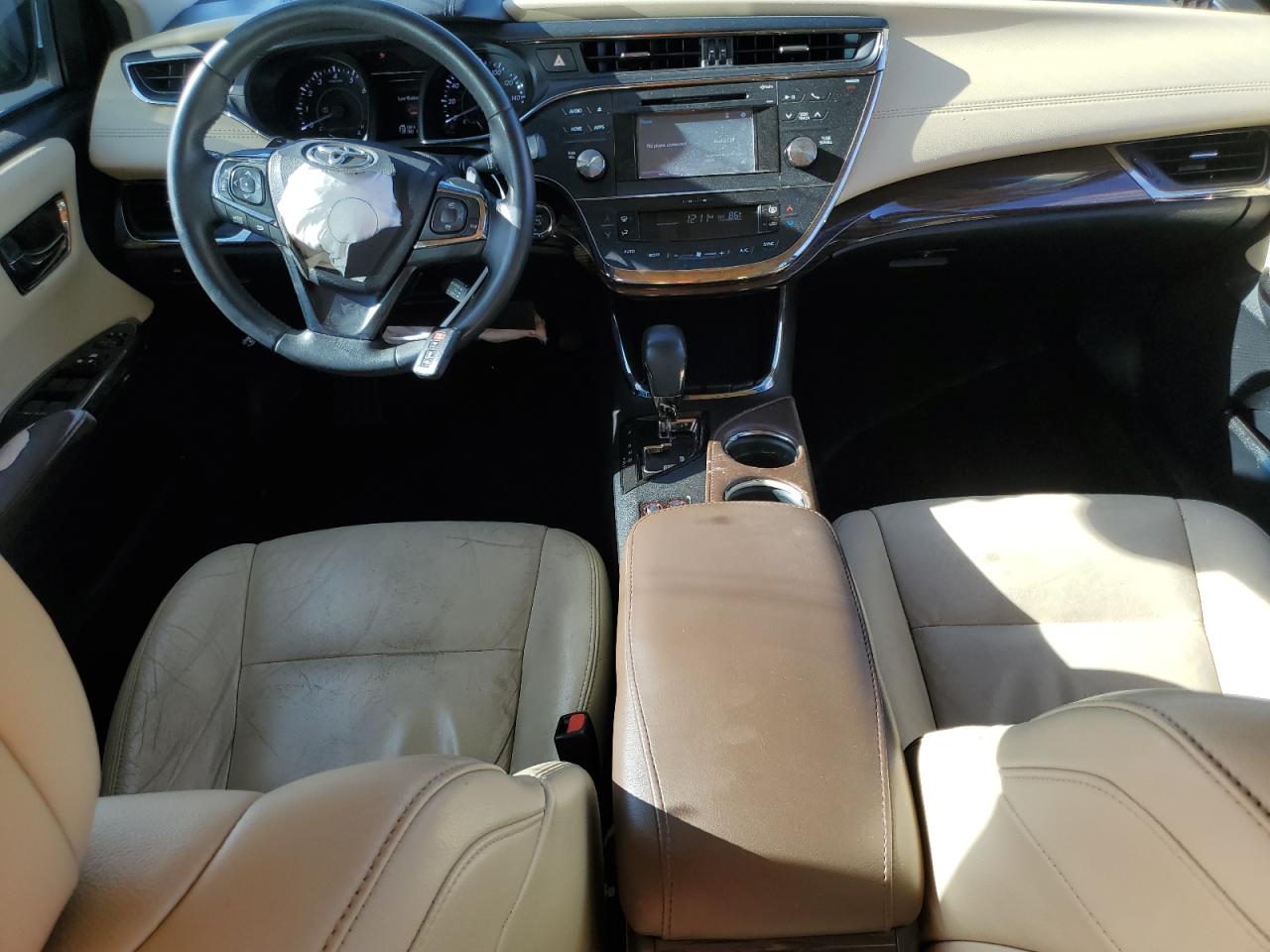 2015 Toyota Avalon - Image 8