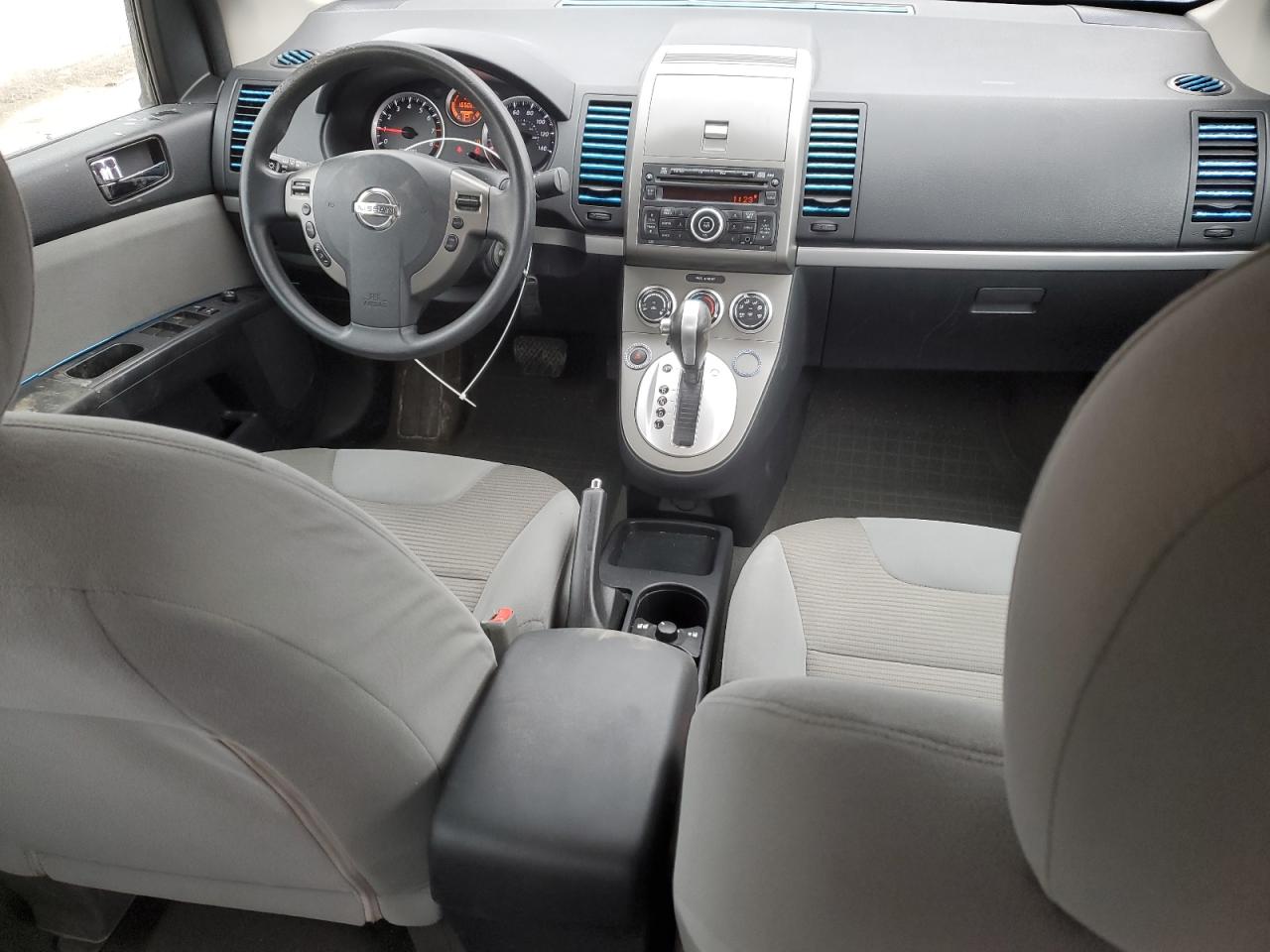 2012 Nissan Sentra - Image 8
