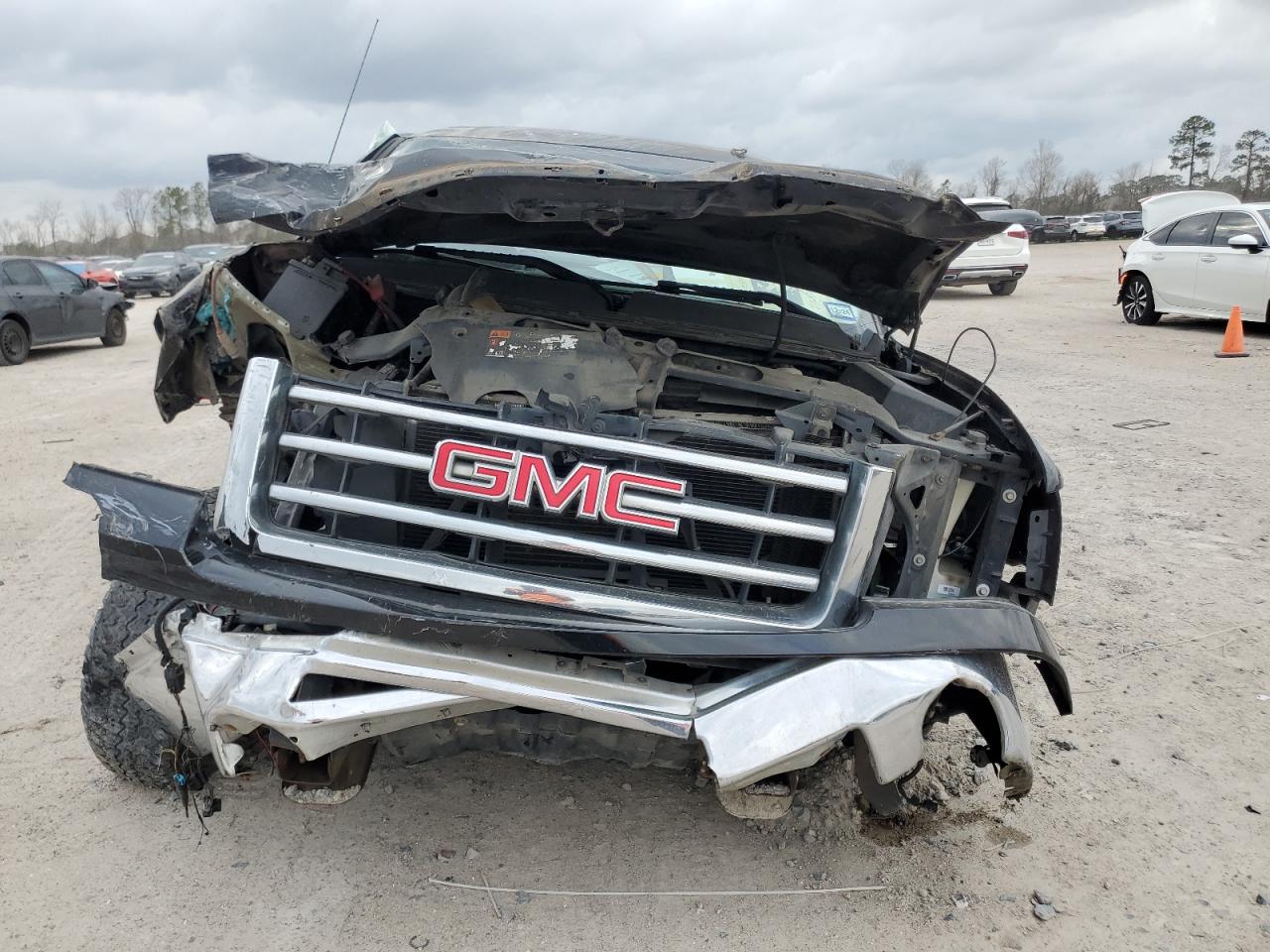 2012 GMC Sierra - Image 5