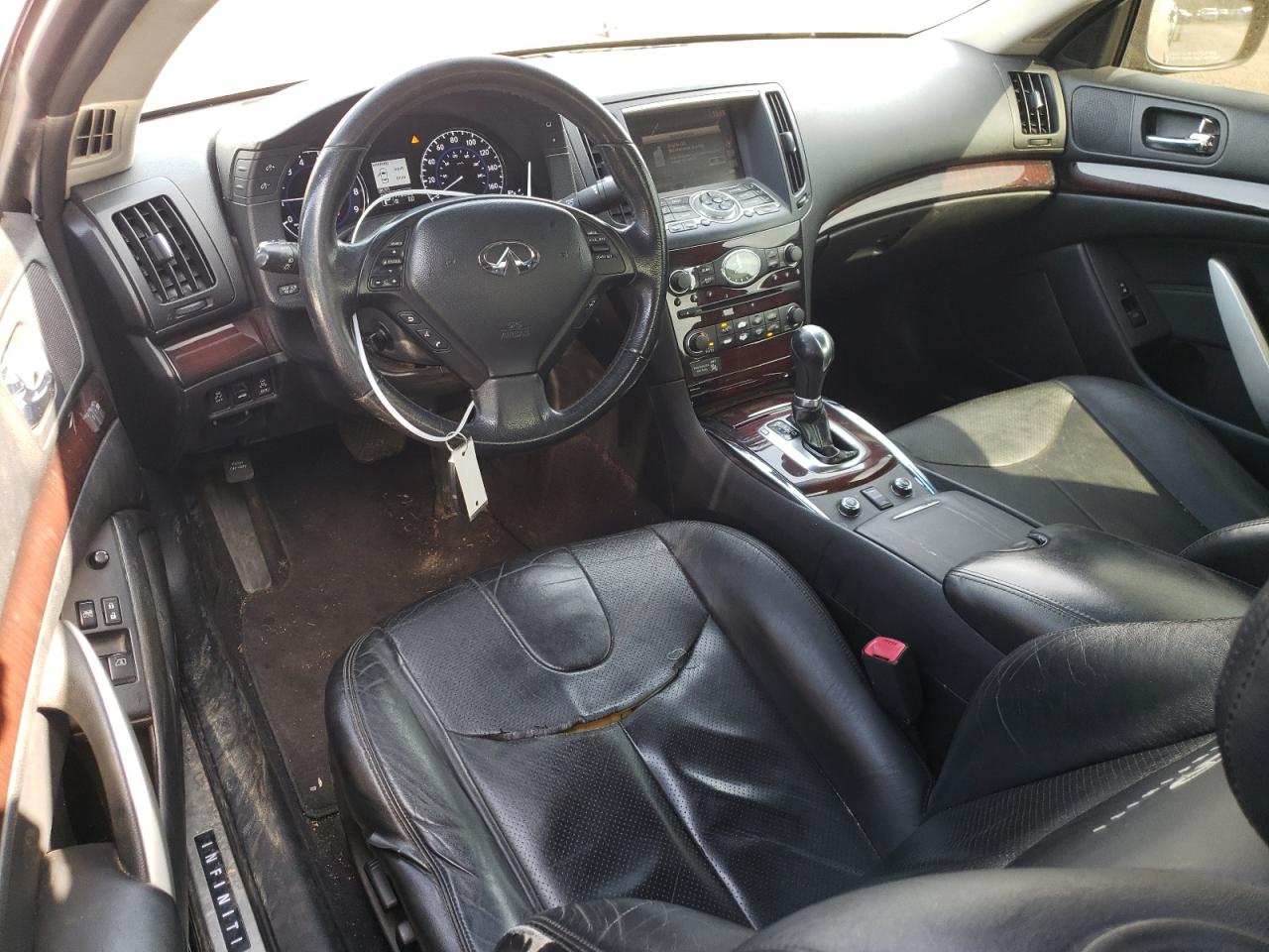 2012 Infiniti G - Image 8