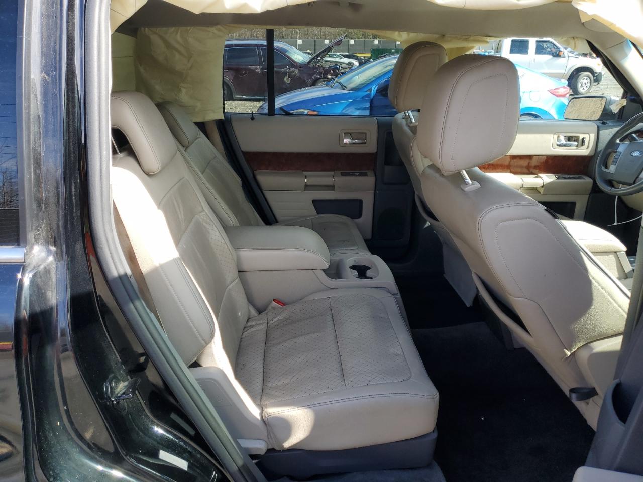 2009 Ford Flex - Image 11