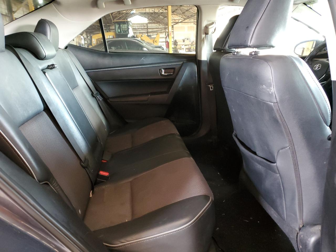 2015 Toyota Corolla - Image 11