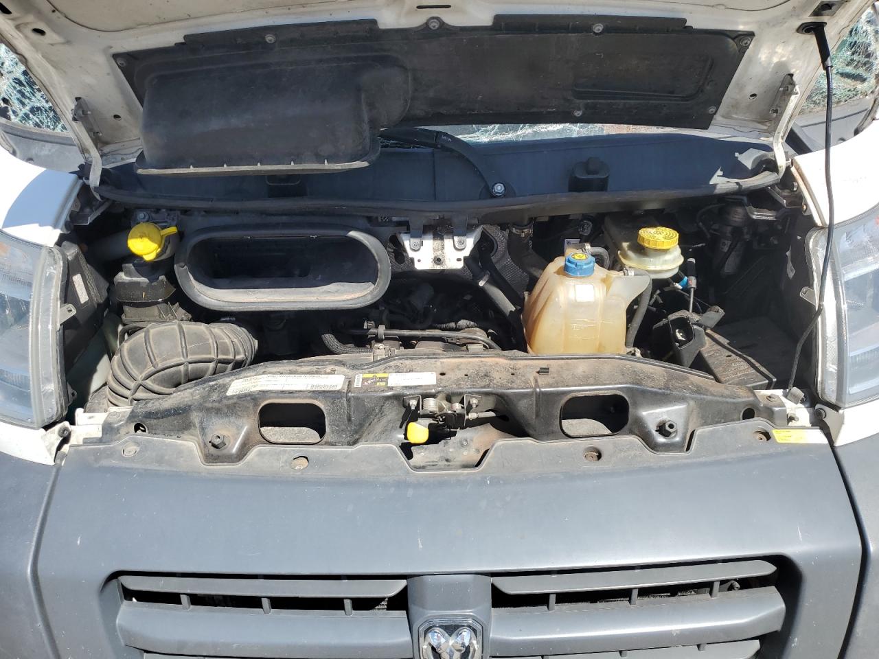 2017 Ram Promaster 2500 2500 High VIN: 3C6TRVDG5HE515464 Lot: 50022575