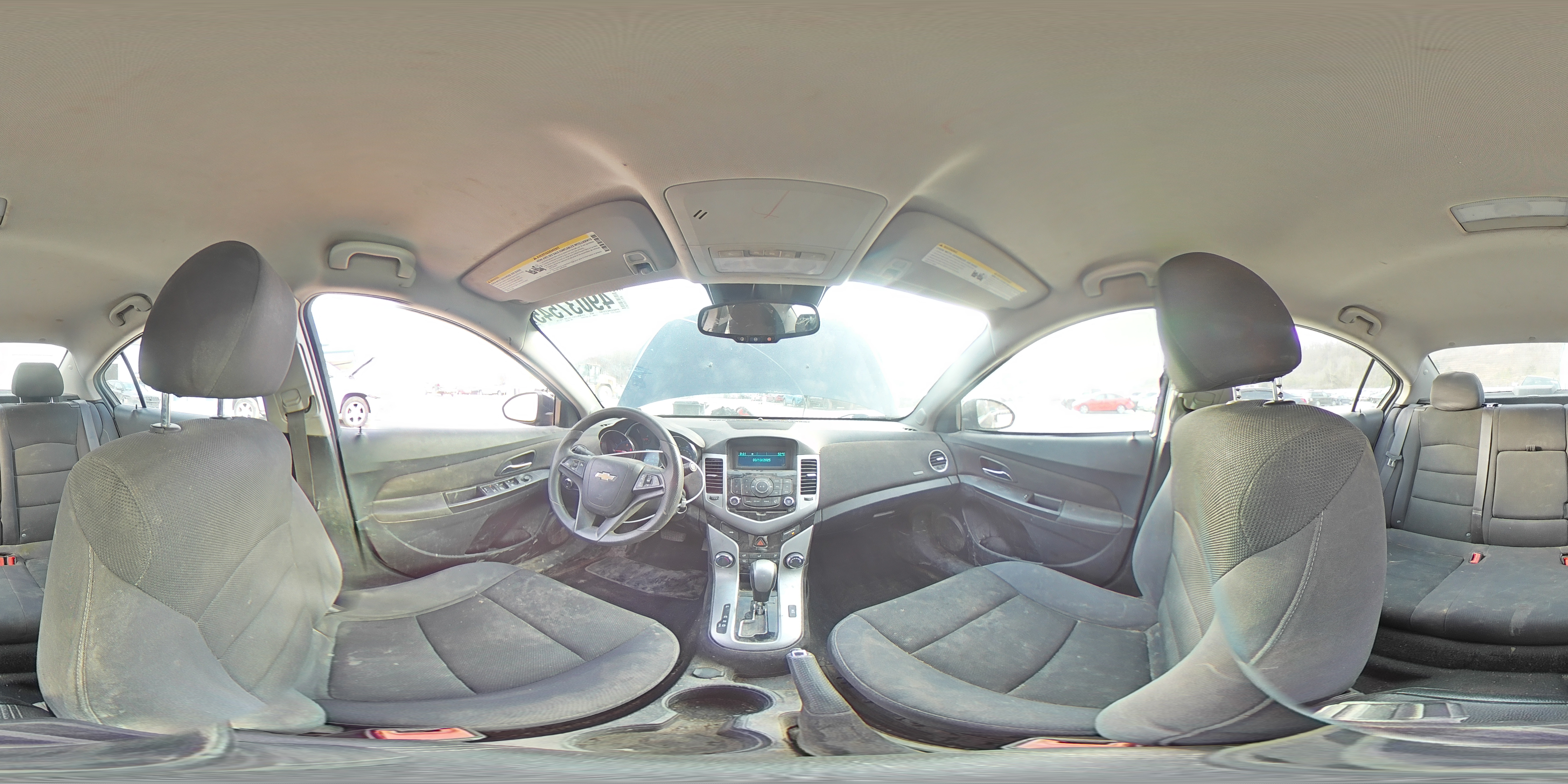 2015 Chevrolet Cruze - Image 13
