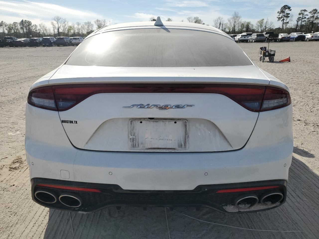 2022 Kia Stinger - Image 6