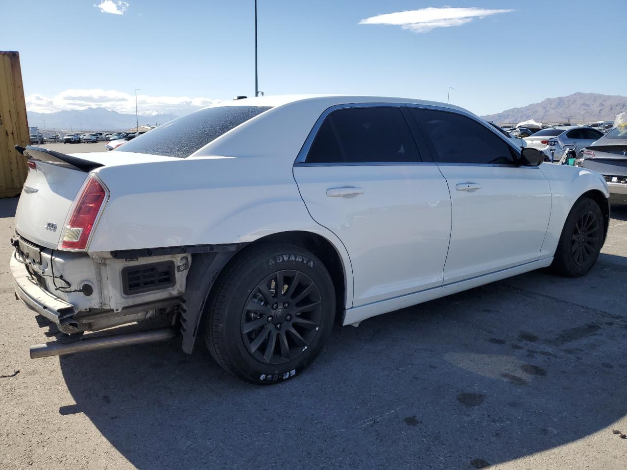2013 Chrysler 300 - Image 3