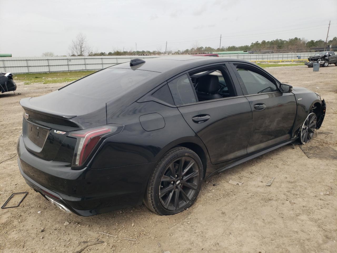 2023 Cadillac CT5 - Image 3