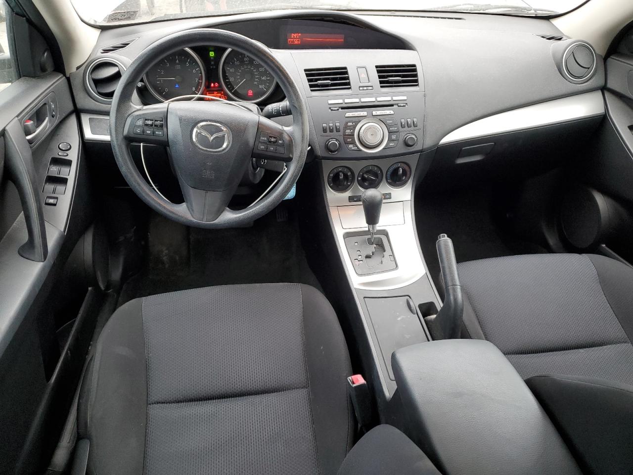 2011 Mazda 3 - Image 8