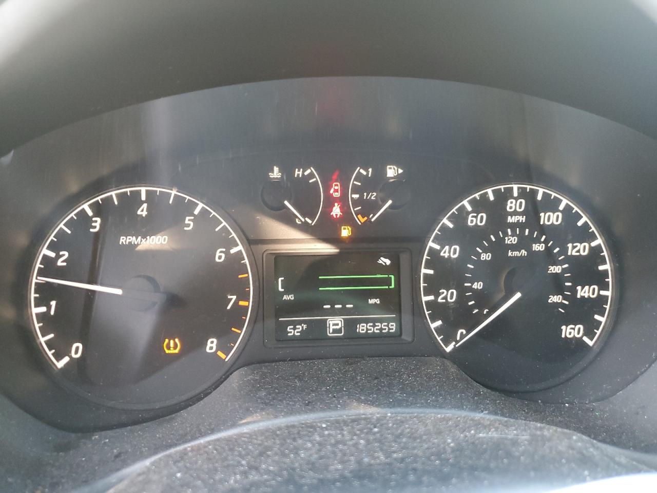 2015 Nissan Sentra - Image 9