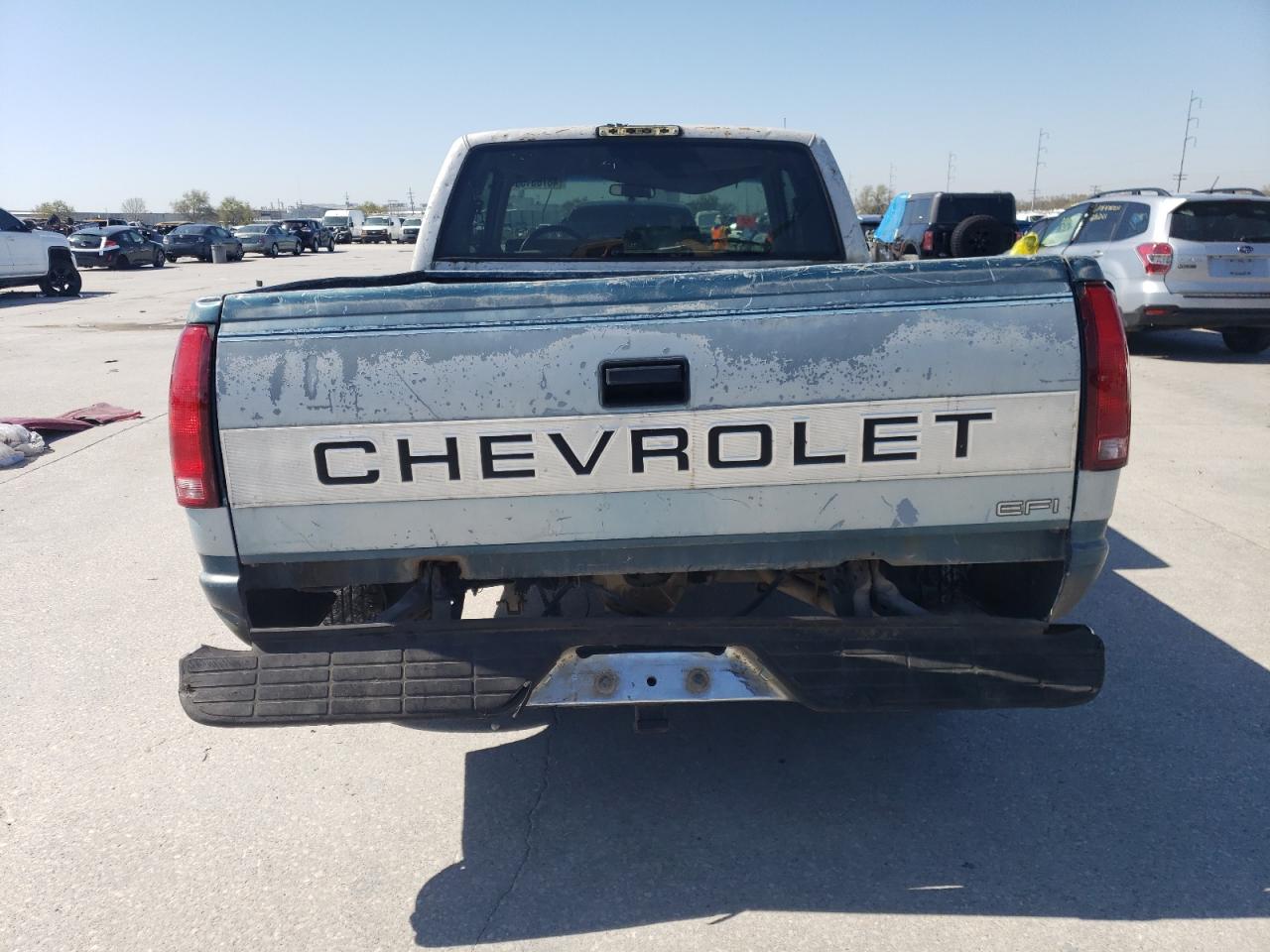 1994 Chevrolet GMT-400 - Image 6