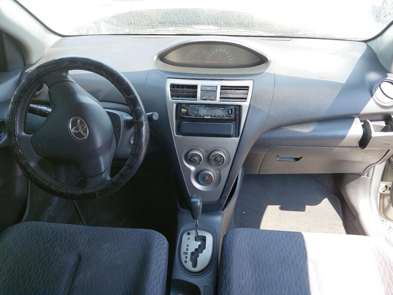 JTDBW9236A1183290 - 2016 Toyota Yaris - #49191305