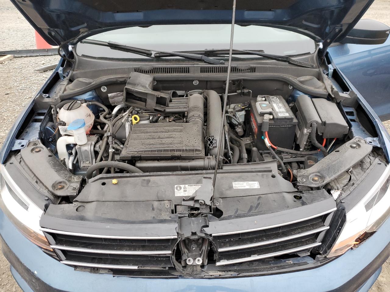 2016 Volkswagen Jetta - Image 11