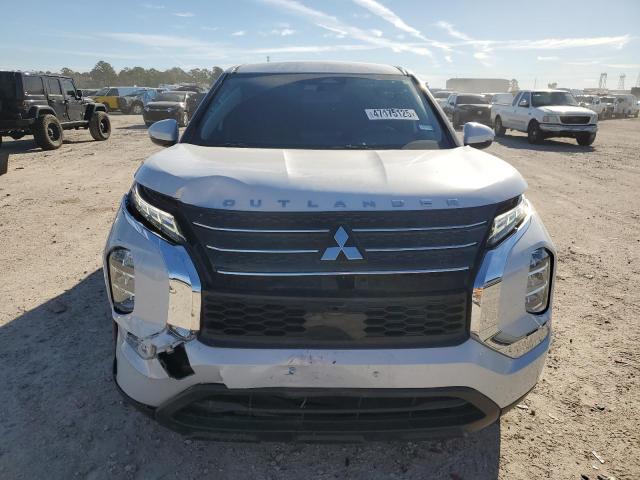  MITSUBISHI OUTLANDER 2024 Biały