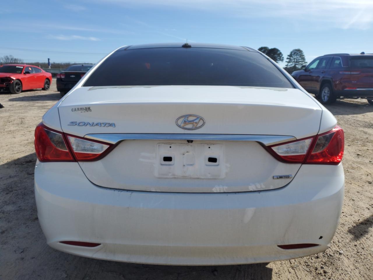2013 Hyundai Sonata - Image 6