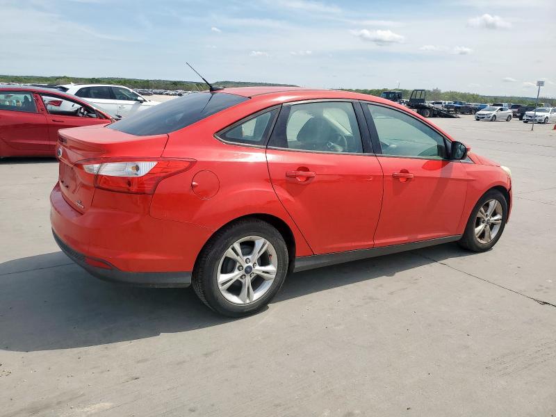 Седаны FORD FOCUS 2013 Красный