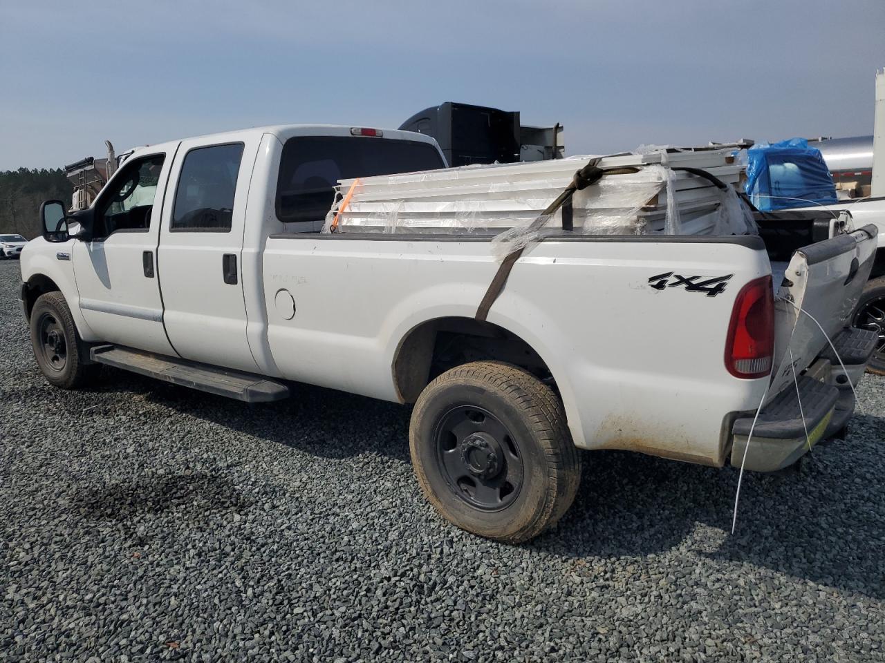 2006 Ford F350 - Image 2