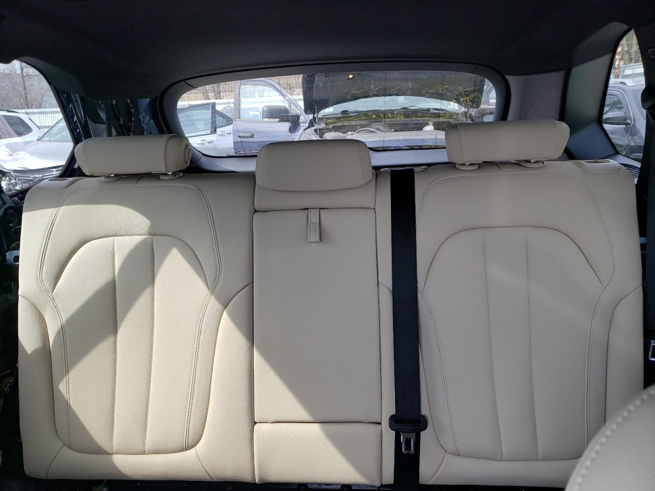 2021 BMW X5 - Image 10