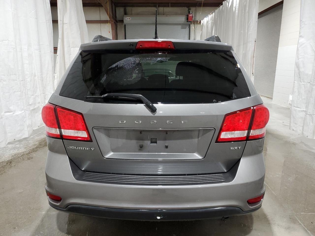 2013 Dodge Journey - Image 6