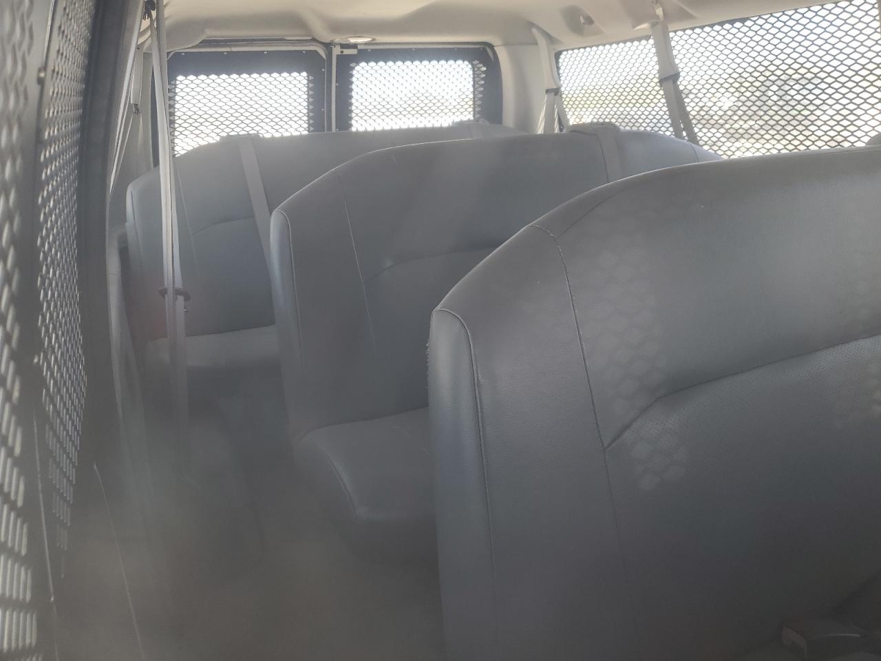 2010 Ford Econoline - Image 11