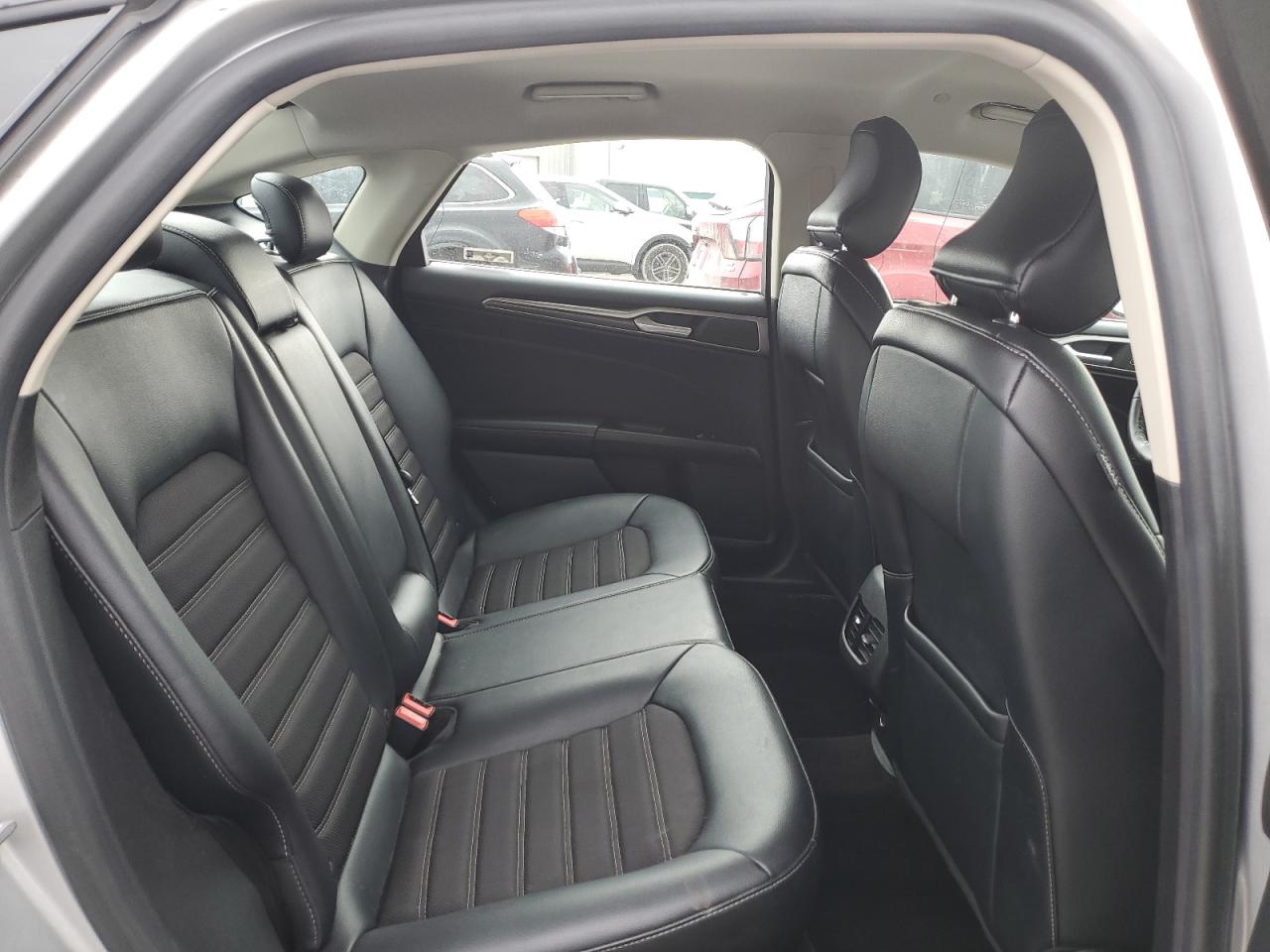 2017 Ford Fusion - Image 10