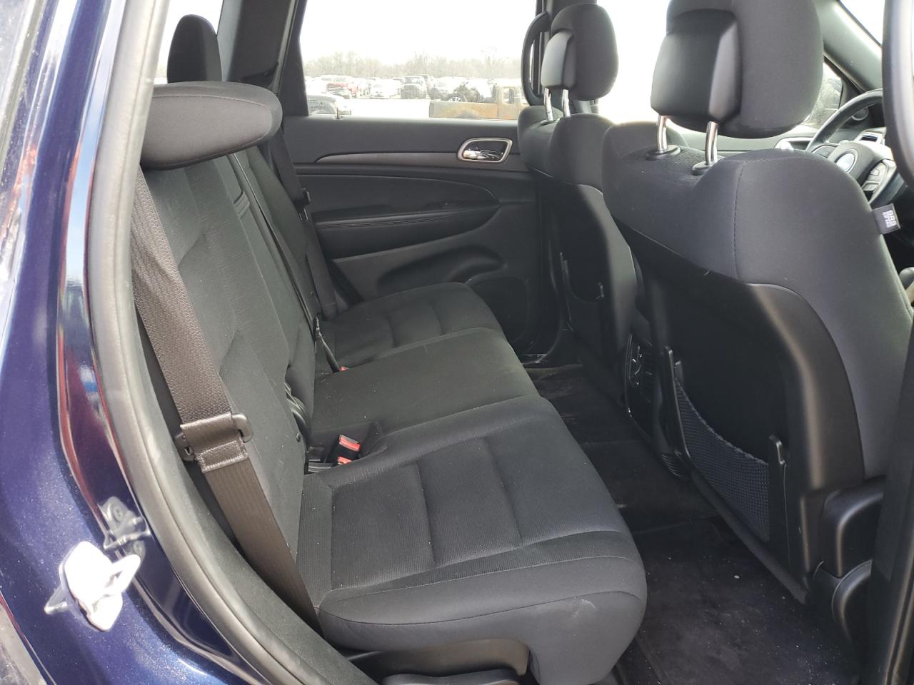 2016 Jeep Grand Cherokee - Image 10